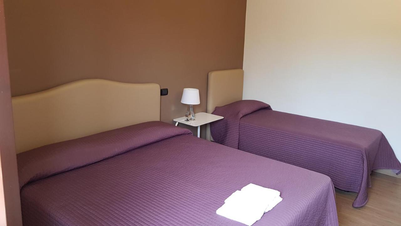Il Casale Degli Ulivi - Agriturismo - Tenimenti Leone 라누비오 외부 사진