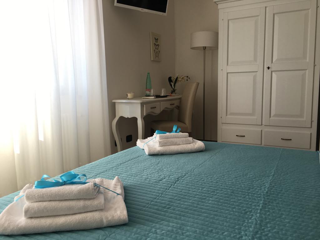 Il Casale Degli Ulivi - Agriturismo - Tenimenti Leone 라누비오 외부 사진