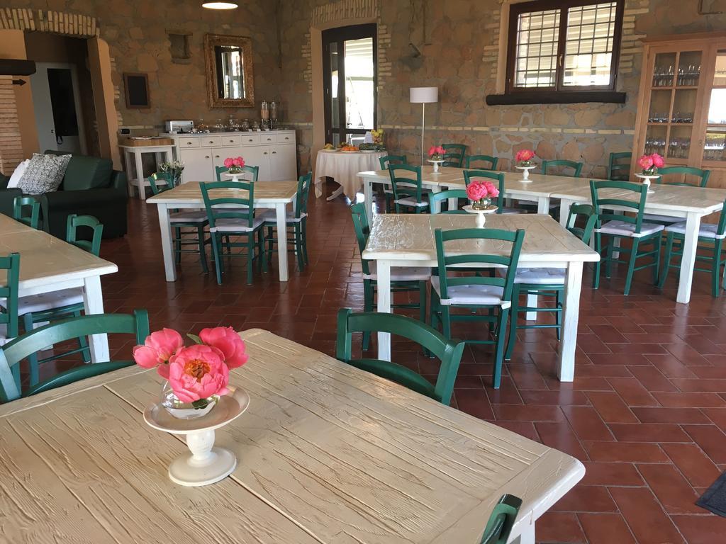 Il Casale Degli Ulivi - Agriturismo - Tenimenti Leone 라누비오 외부 사진
