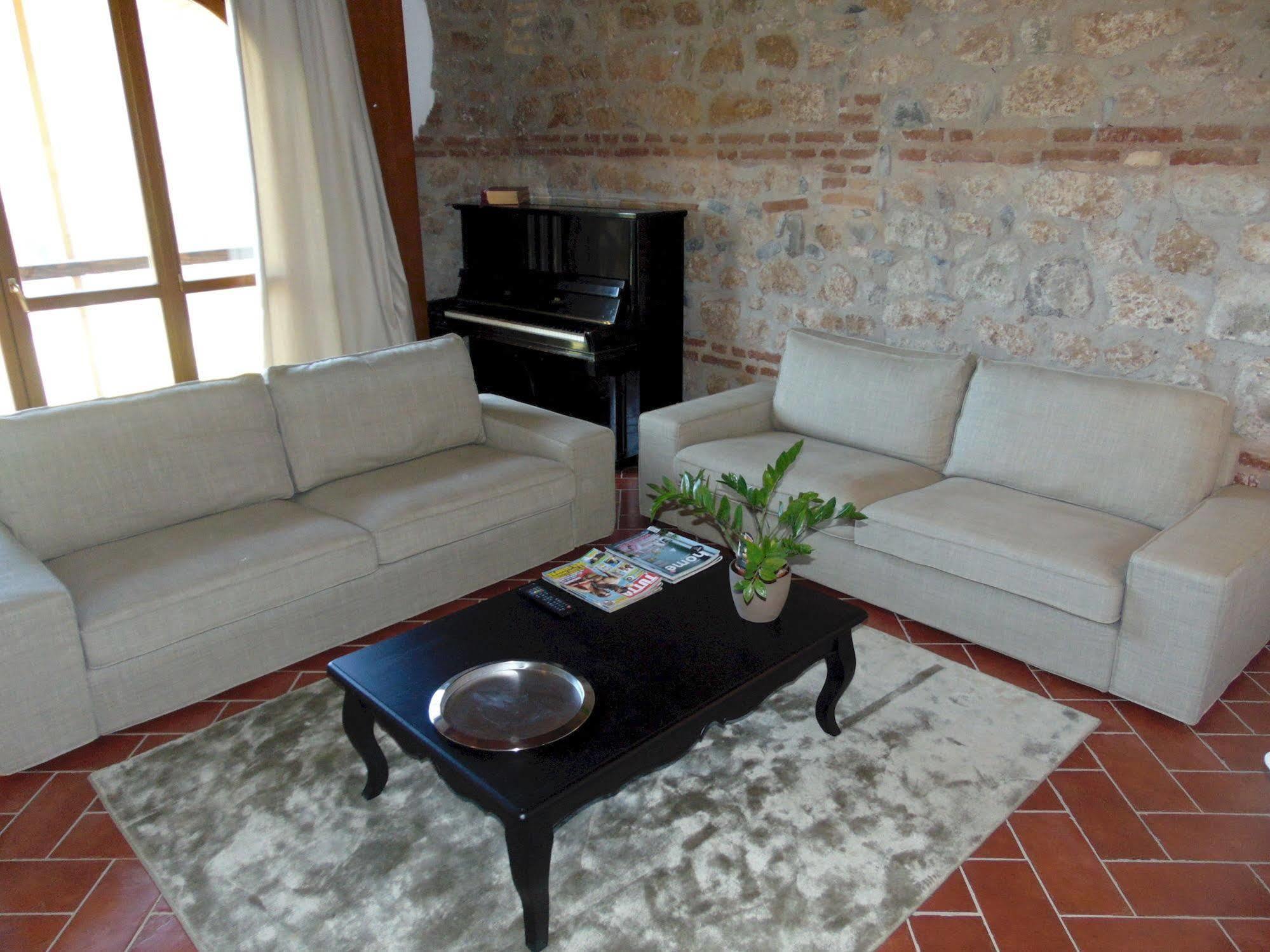 Il Casale Degli Ulivi - Agriturismo - Tenimenti Leone 라누비오 외부 사진