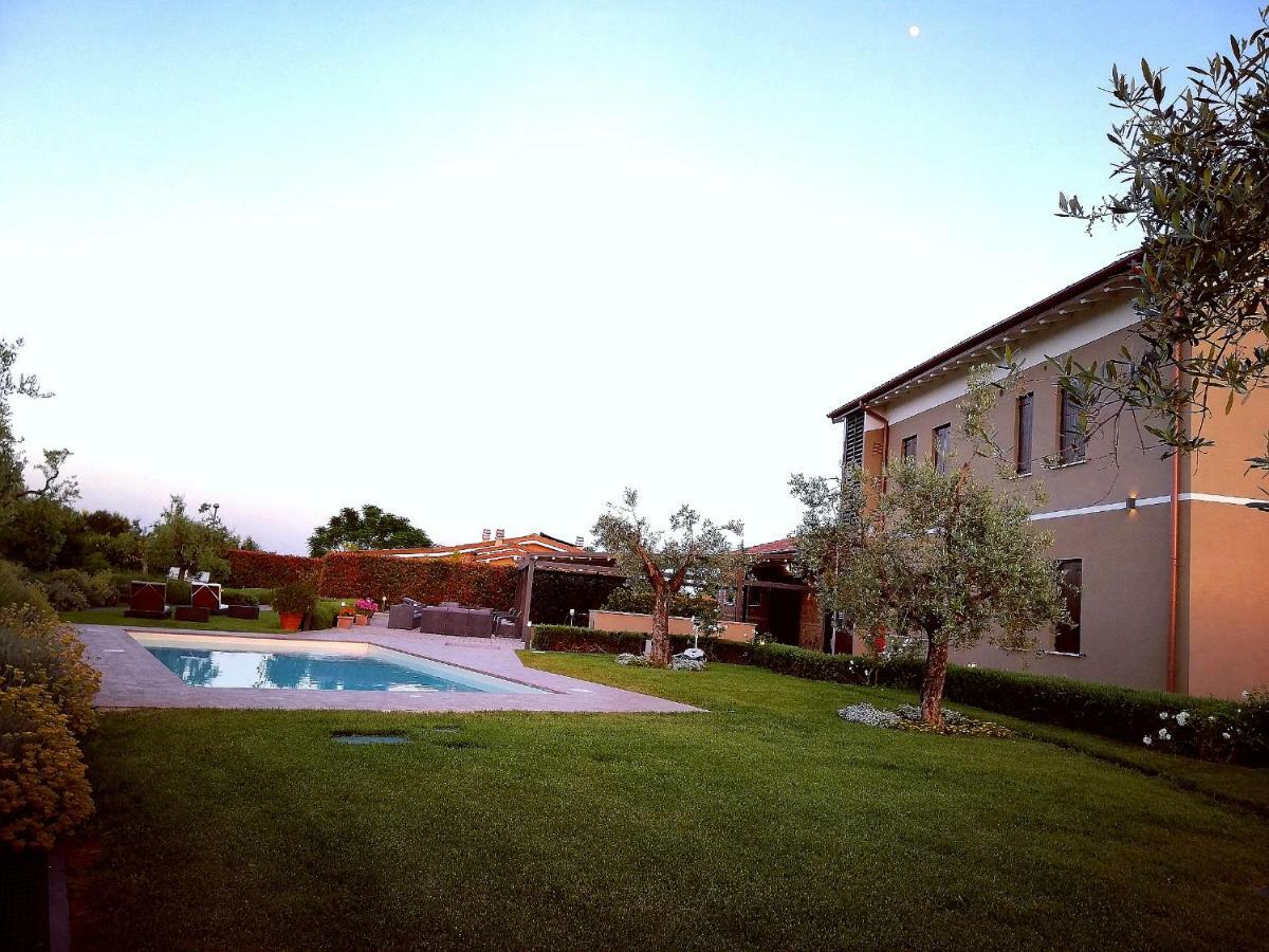 Il Casale Degli Ulivi - Agriturismo - Tenimenti Leone 라누비오 외부 사진